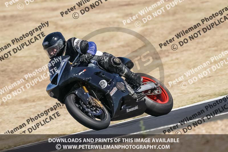 France;Le Mans;event digital images;motorbikes;no limits;peter wileman photography;trackday;trackday digital images